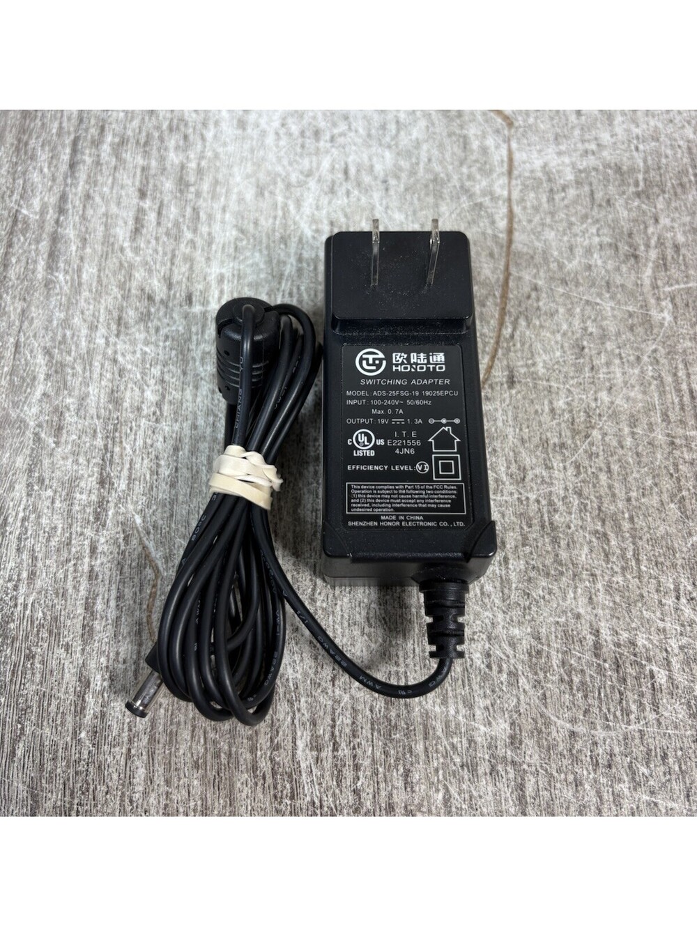 OEM Mophie Switching Power Adapter ADS-25FSG-19 19025GPCU 19V 1.3A Supply Genuin